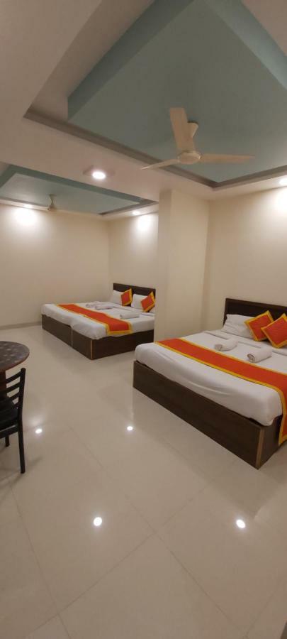 Hotel Radhika Inn Trimbak Esterno foto